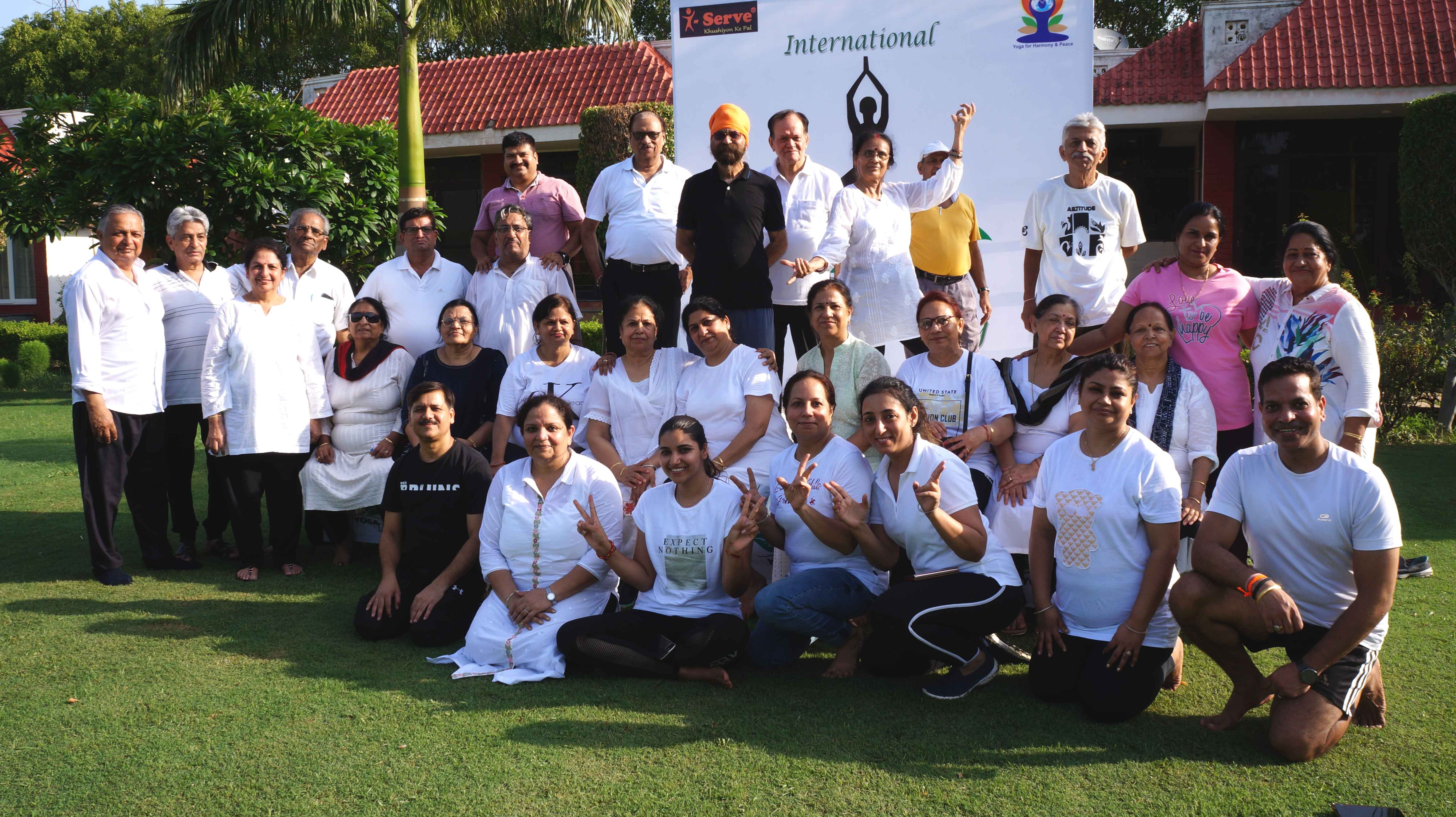 Photo Gallery — I-Serve Khushion Ke Pal