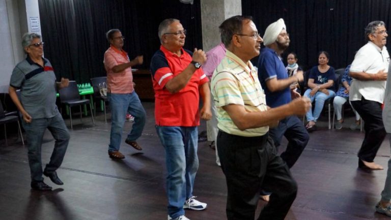 Exploring Creativity at Amazing Seniors