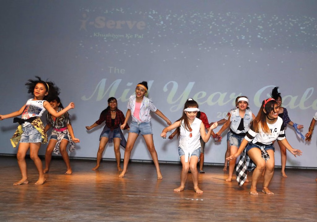 Musical Fiesta — I-Serve Khushion Ke Pal