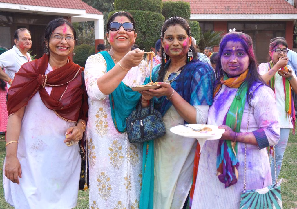 Navratra Celebrations — I-Serve Khushion Ke Pal